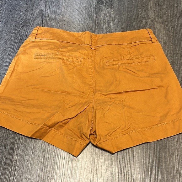 Old navy everyday short - Picture 3 of 3